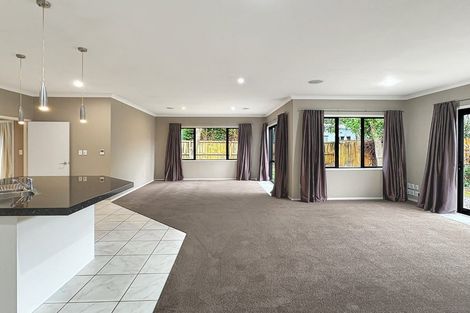 Photo of property in 45 The Esplanade, Huntington, Hamilton, 3210