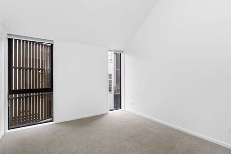 Photo of property in 1/7 Grove Road, Papakura, 2110