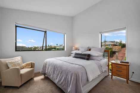 Photo of property in 2 Matau Way, Hauraki, 0622