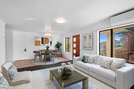 Photo of property in 2/19 Wai Iti Place, Clendon Park, Auckland, 2103