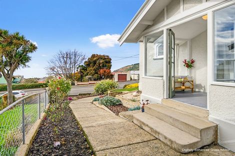 Photo of property in 30 Wharfe Street, South Hill, Oamaru, 9400
