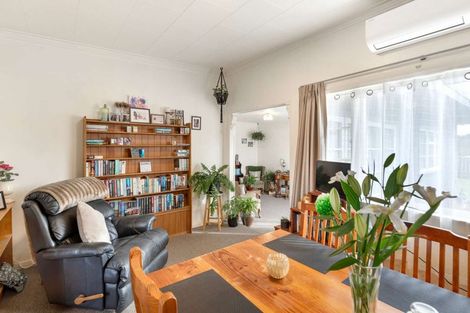 Photo of property in 192 Bartholomew Road, Levin, 5510