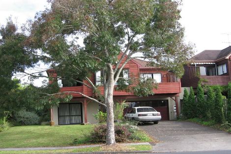 Photo of property in 1/31 Sunderlands Road, Half Moon Bay, Auckland, 2012