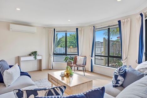Photo of property in 45 Starlight Cove, Hobsonville, Auckland, 0618
