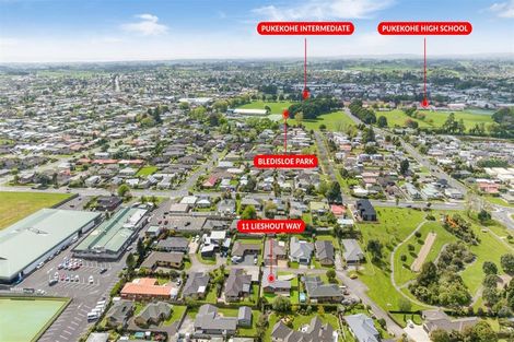 Photo of property in 11 Lieshout Way, Pukekohe, 2120