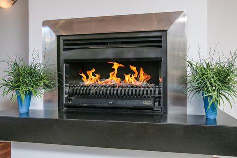 Photo of property in 6 Parker Avenue, New Lynn, Auckland, 0600