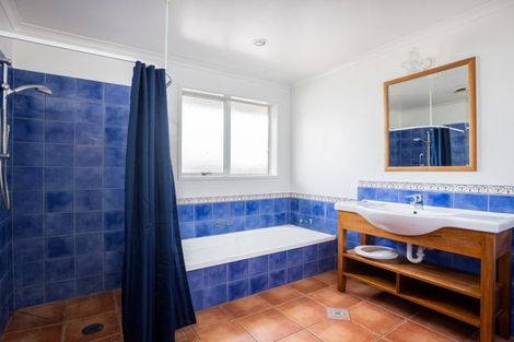 Photo of property in 6 Harriet Place, Spotswood, New Plymouth, 4310