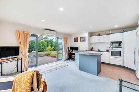 Photo of property in 45 Harvest Drive, Henderson, Auckland, 0612