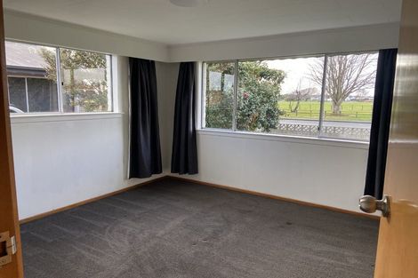 Photo of property in 53 Eglinton Street, Winton, 9720