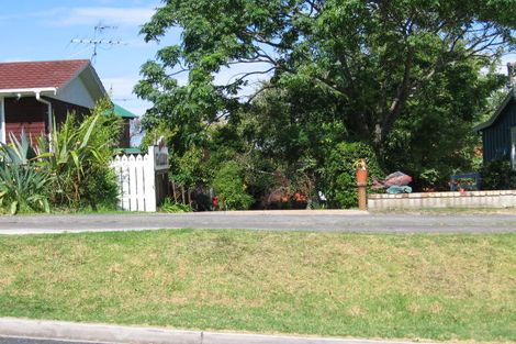 Photo of property in 1/35 Rewi Street, Torbay, Auckland, 0630