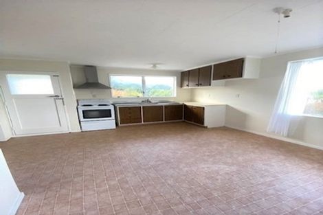 Photo of property in 230a Mitchell Street, Brooklyn, Wellington, 6021