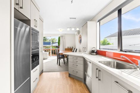 Photo of property in 2 Otatara Road, Taradale, Napier, 4112