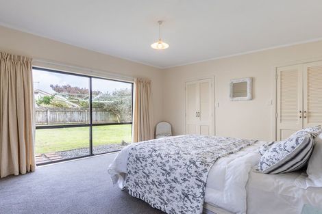 Photo of property in 63 Mazengarb Road, Paraparaumu Beach, Paraparaumu, 5032