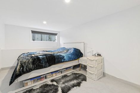 Photo of property in 37a Bradbury Road, Botany Downs, Auckland, 2010