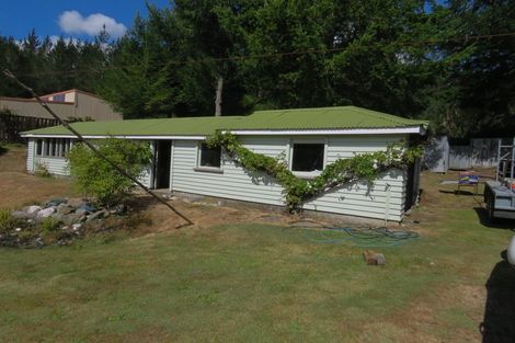 Photo of property in 21 Grey Road, Reefton, 7830