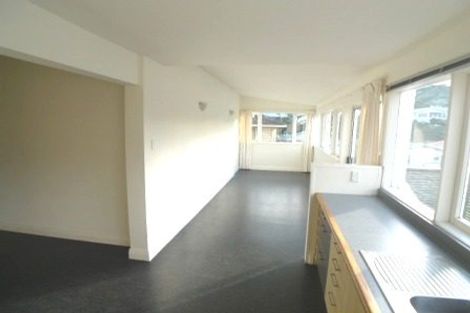 Photo of property in 22 Tamar Street, Island Bay, Wellington, 6023