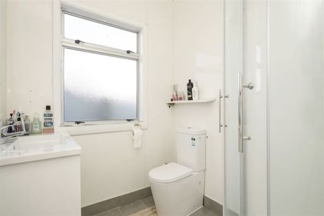 Photo of property in 64 Cook Street, Hamilton East, Hamilton, 3216