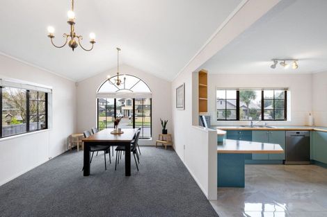 Photo of property in 34 Keswick Crescent, Huntington, Hamilton, 3210