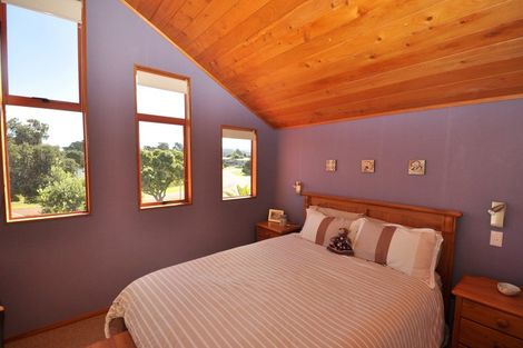 Photo of property in 77 Pauanui Boulevard, Pauanui, Hikuai, 3579