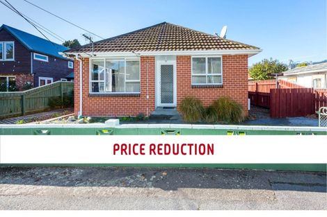 Photo of property in 13f1- Benzie Avenue, Wallaceville, Upper Hutt, 5018