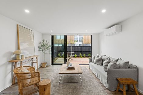 Photo of property in 2/25 Alexandra Street, Richmond, Christchurch, 8013