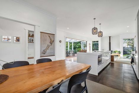 Photo of property in 31 Newton Street, Fitzroy, New Plymouth, 4312