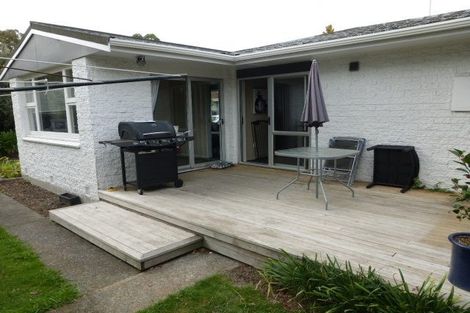 Photo of property in 4 Kyeburn Place, Avonhead, Christchurch, 8042