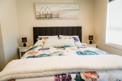 Photo of property in 40 Maunganui Road, Mount Maunganui, 3116