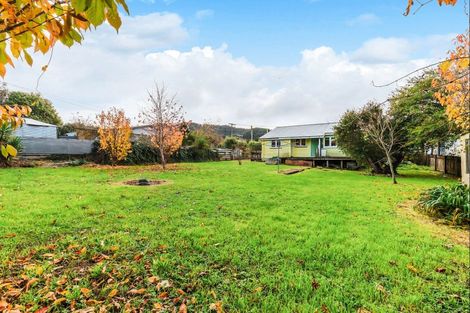 Photo of property in 43 Ngatai Street, Taumarunui, 3920