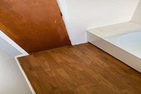 Photo of property in 30 Cobham Crescent, Tokoroa, 3420