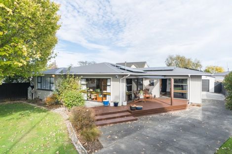 Photo of property in 14 Pitama Road, Awapuni, Palmerston North, 4412