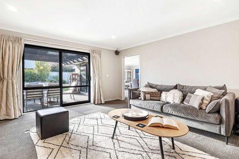 Photo of property in 31 Navy Loop, Rolleston, 7614