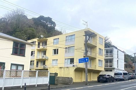 Photo of property in 131u4 Glenmore Street, Kelburn, Wellington, 6012