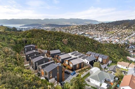 Photo of property in 3 Stockden Place, Karori, Wellington, 6012