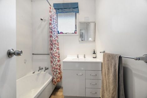 Photo of property in 12 Macdonell Street, Hilltop, Taupo, 3330