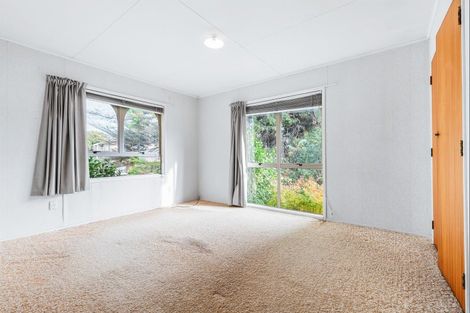 Photo of property in 15 Falkner Park, Taumarunui, 3920