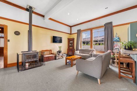 Photo of property in 15 Lincoln Road, Carterton, 5713