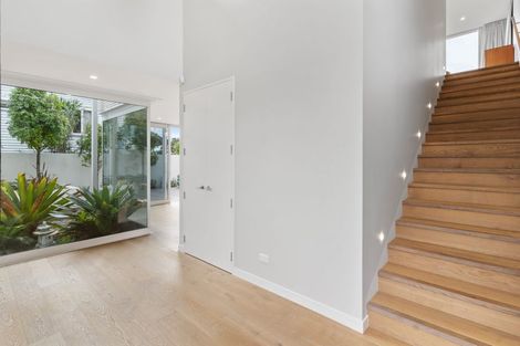 Photo of property in 20 Cameron Street, Takapuna, Auckland, 0622