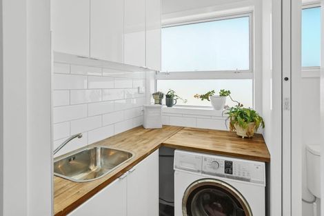 Photo of property in 1/19 Fergusson Street, Stoke, Nelson, 7011