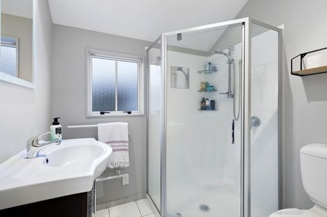 Photo of property in 15a Aplin Terrace, Ngaio, Wellington, 6035