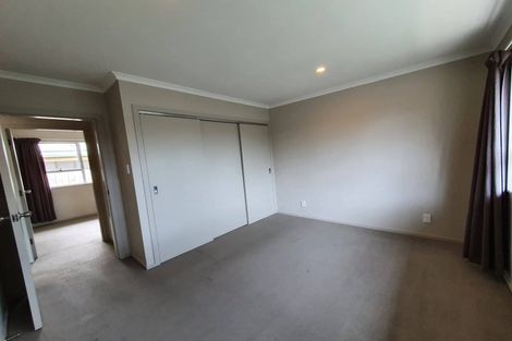 Photo of property in 12 Splitt Avenue, Glenview, Hamilton, 3206