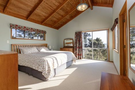 Photo of property in 457 Kiwitahi Road, Helensville, 0875