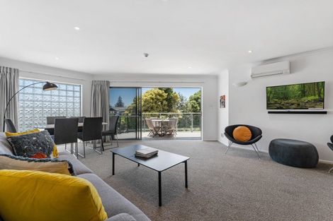 Photo of property in 301/178 Marine Parade, Mount Maunganui, 3116