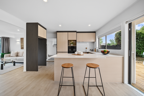 Photo of property in 121 Settlement Road, Papakura, 2110