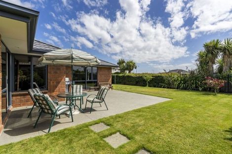 Photo of property in 7 Strathcarron Place, Broomfield, Christchurch, 8042