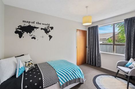 Photo of property in 11 Manor Place, Bryndwr, Christchurch, 8053
