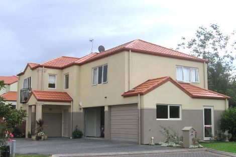 Photo of property in 10 Dainton Place, New Lynn, Auckland, 0600