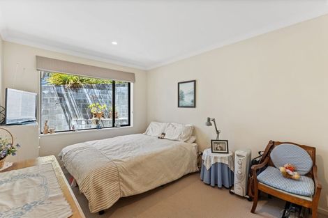 Photo of property in 21 James Drive, Diamond Harbour,  8971