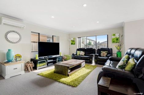 Photo of property in 30 Clady Drive, Flat Bush, Auckland, 2019