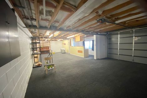Photo of property in 11 Robin Lane, Browns Bay, Auckland, 0630